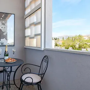  Apartamento Sophie's Place